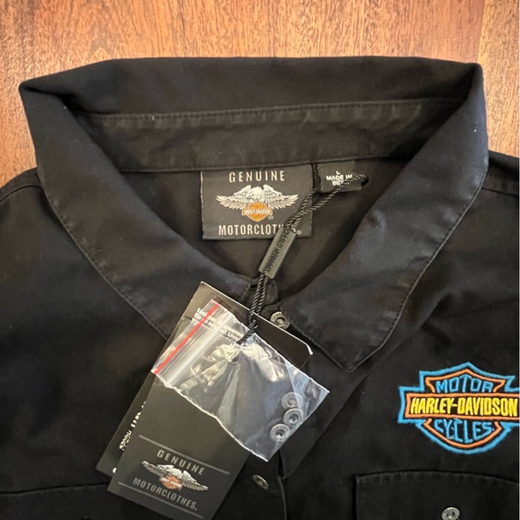 Harley Davidson Women’s Collared long sleeve - Picture 7 of 10